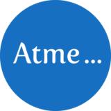 Runder Button mit Schriftzug "Atme ..."