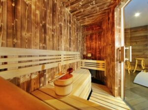 Yoga Wandern mit Susanne in Tschechien – Hotel Olympie Spindlermühle – Ansicht Sauna